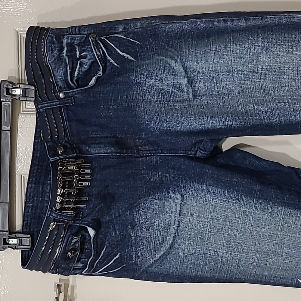 Akdmks Distressed jeans